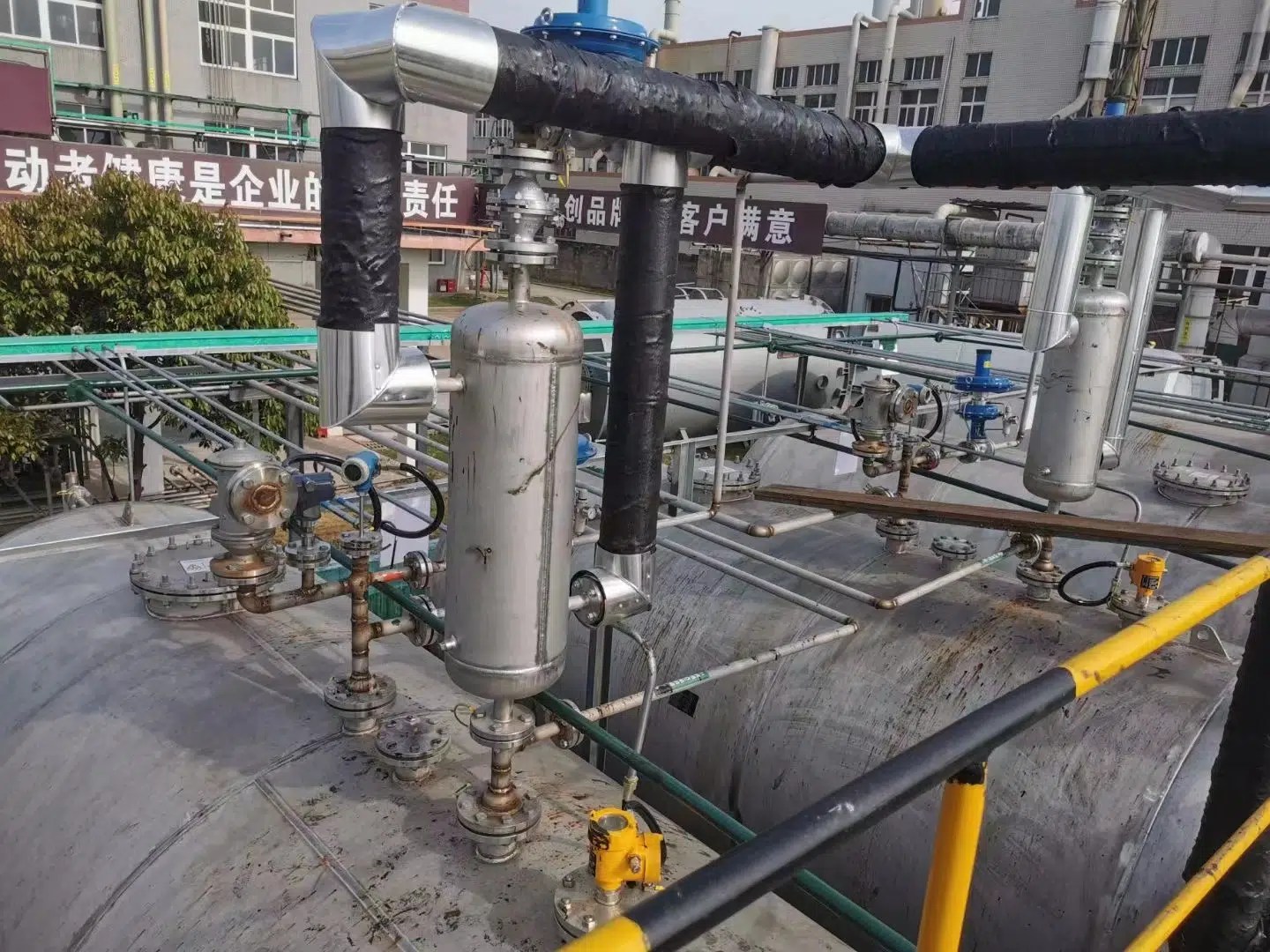 Valves and Regulators Used for Tank Blanketing System Tank Pressure