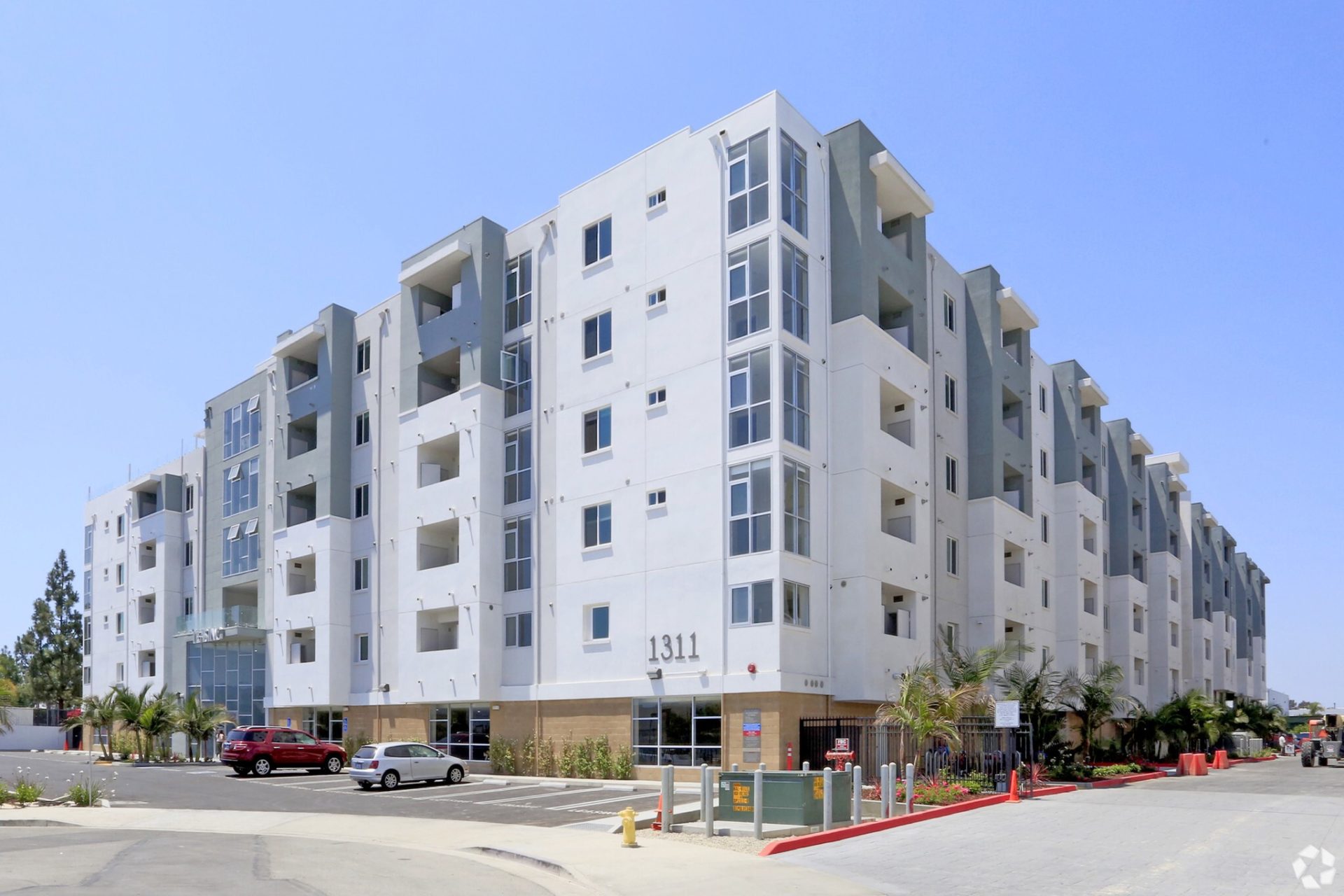 The Company Columbia National Real Estate Finance