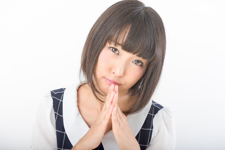 頼み事は「右耳」からすると成功する2つの理由 | 覚えておきたい あえて「頼みごと」をすると【好感】を持たれる | ビジネスコミュニケーション最適化ブログ