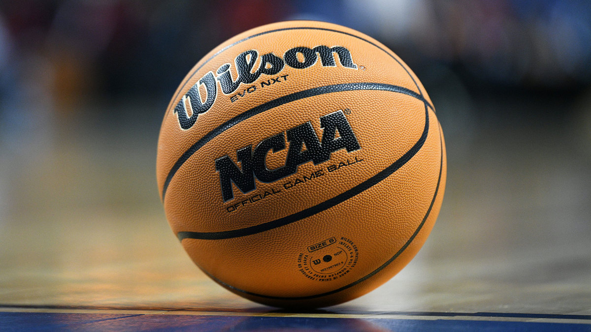 NCAA DIII Basketball Coach Suspended After 5 Players Sent to Hospital