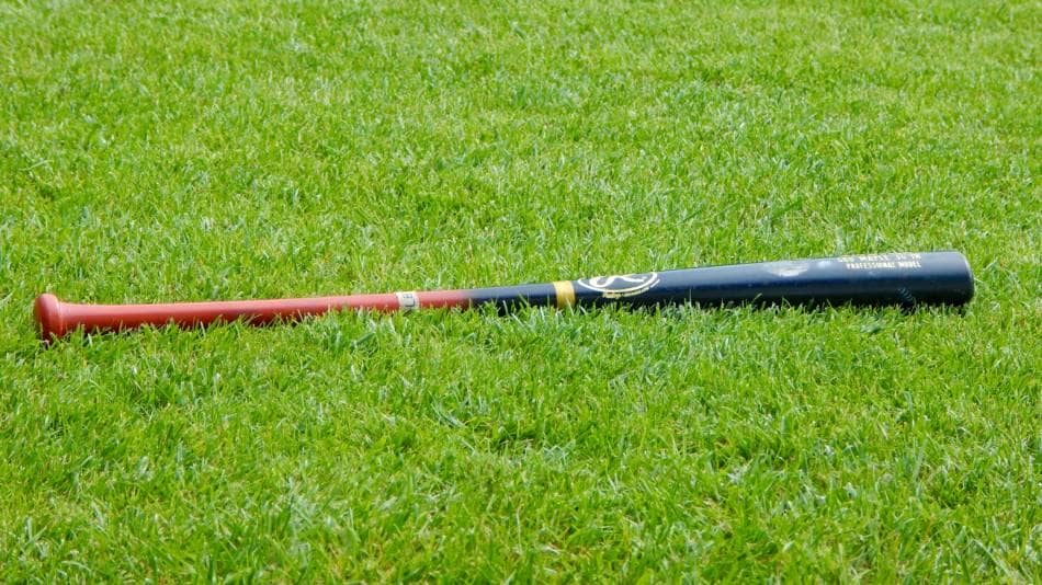 What Are Baseball Bats Made of? (Youth, College, MLB) Coaching Kidz
