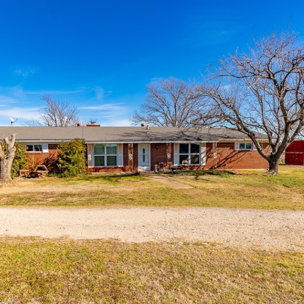 North Texas Real Estate by Coalson Family Specializing in Farm and