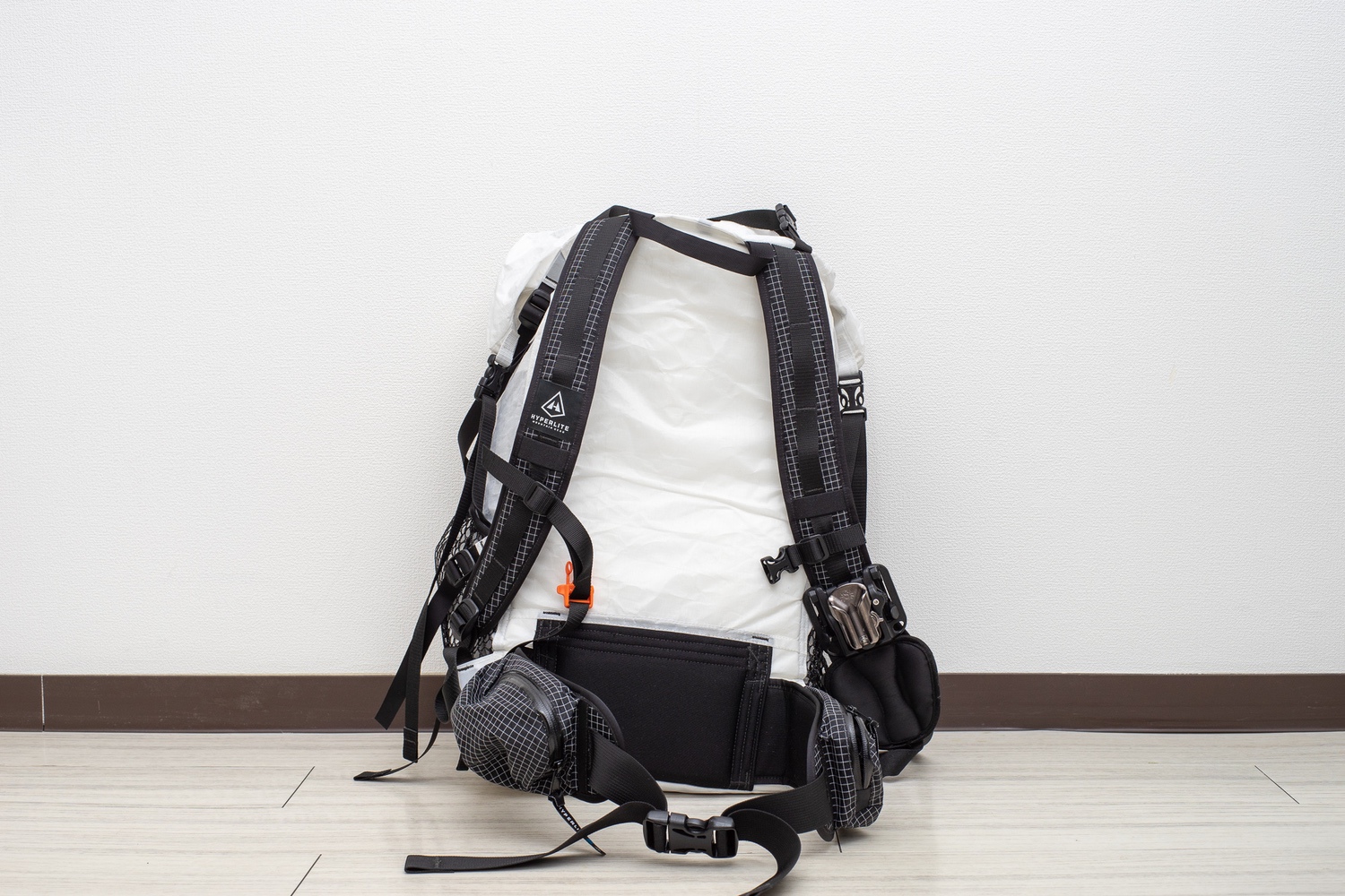 ハードに使えてかっこいい．HYPERLITE MOUNTAIN GEARのバックパックを