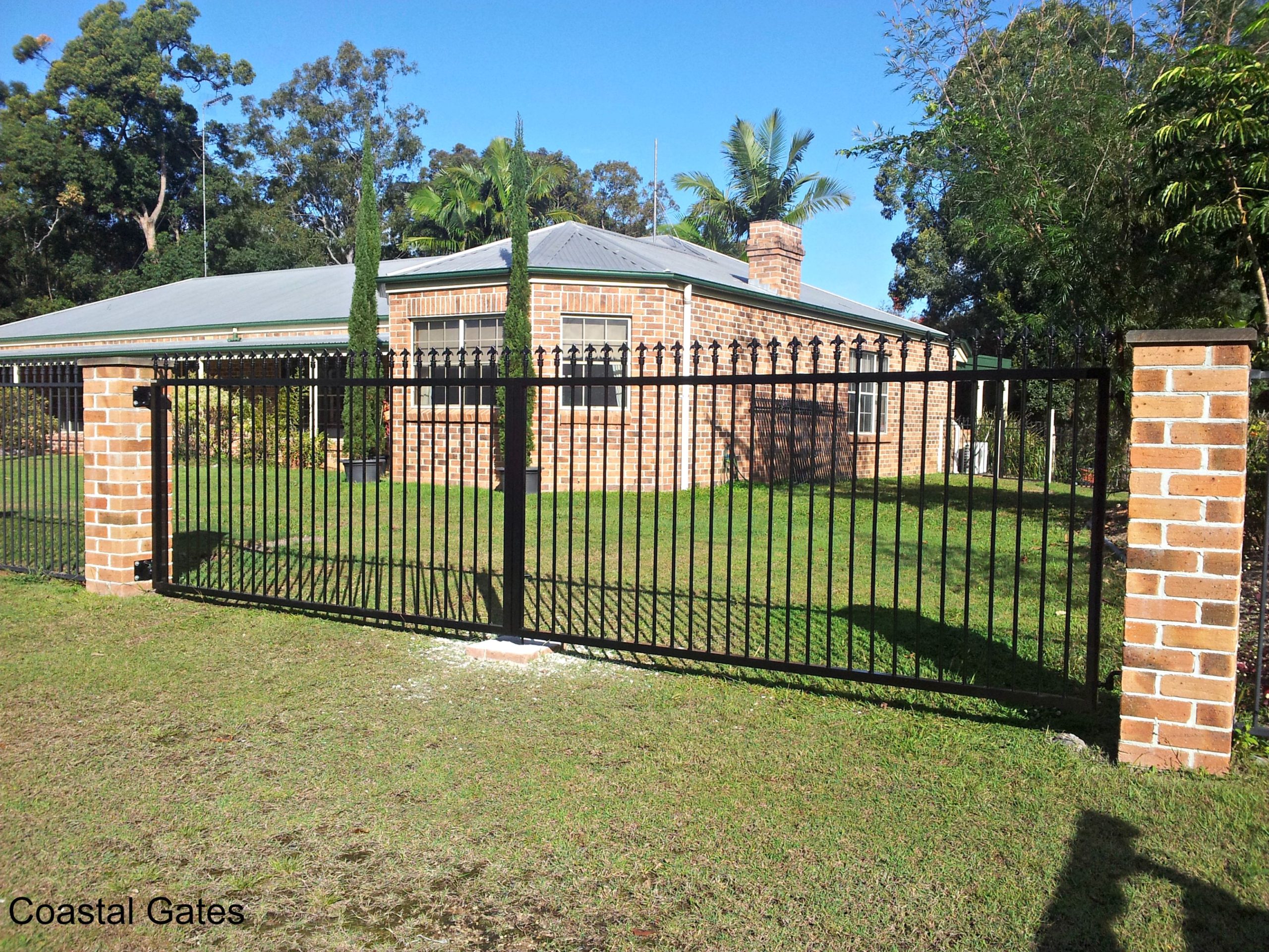 Automatic Aluminium Sliding ,Swinging Gates Installed on the Gold Coast