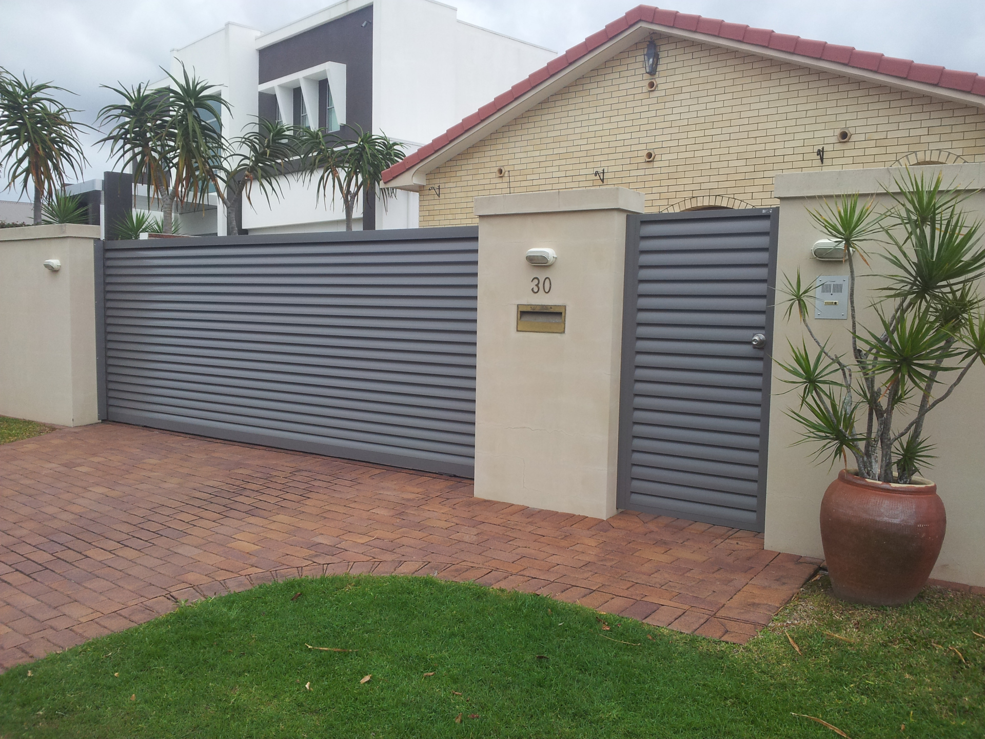 Automatic Aluminium Sliding ,Swinging,Slatted Gates and Panels