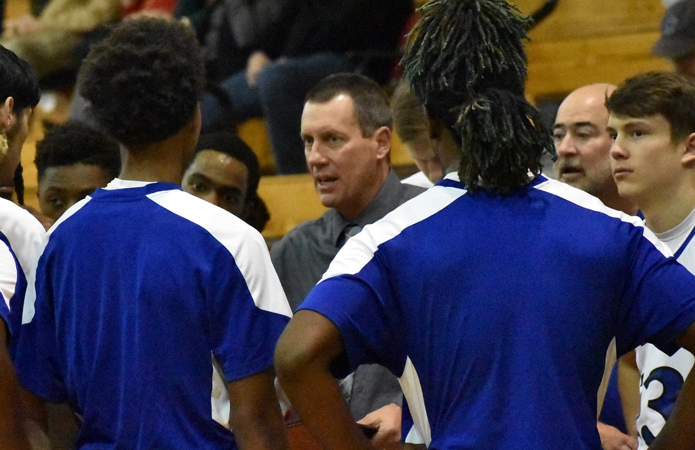Rodney Orr pulling rare basketball coaching double duty at