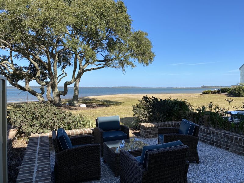 hilton head beach chair and umbrella rentals palmetto dunes Helaine Rizzo