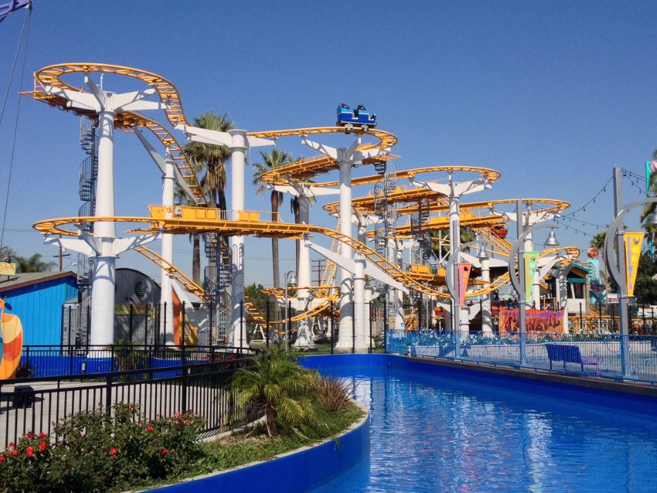 Coast Rider photo from Knott's Berry Farm CoasterBuzz