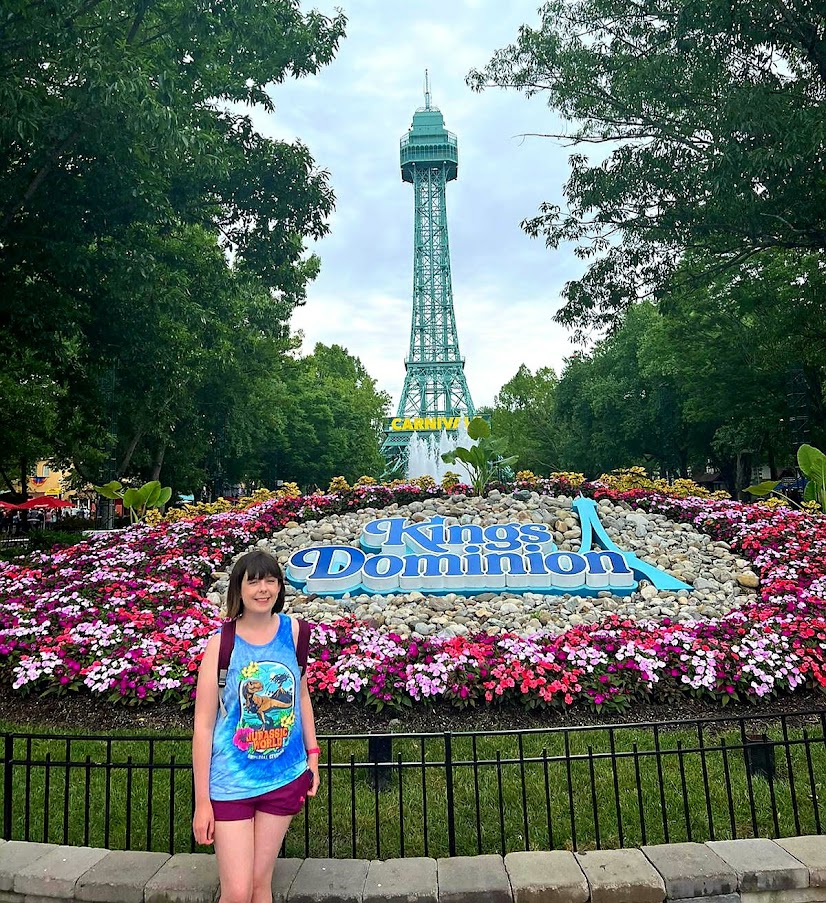 USA 2022 Day 3 Kings Dominion CoasterClaire