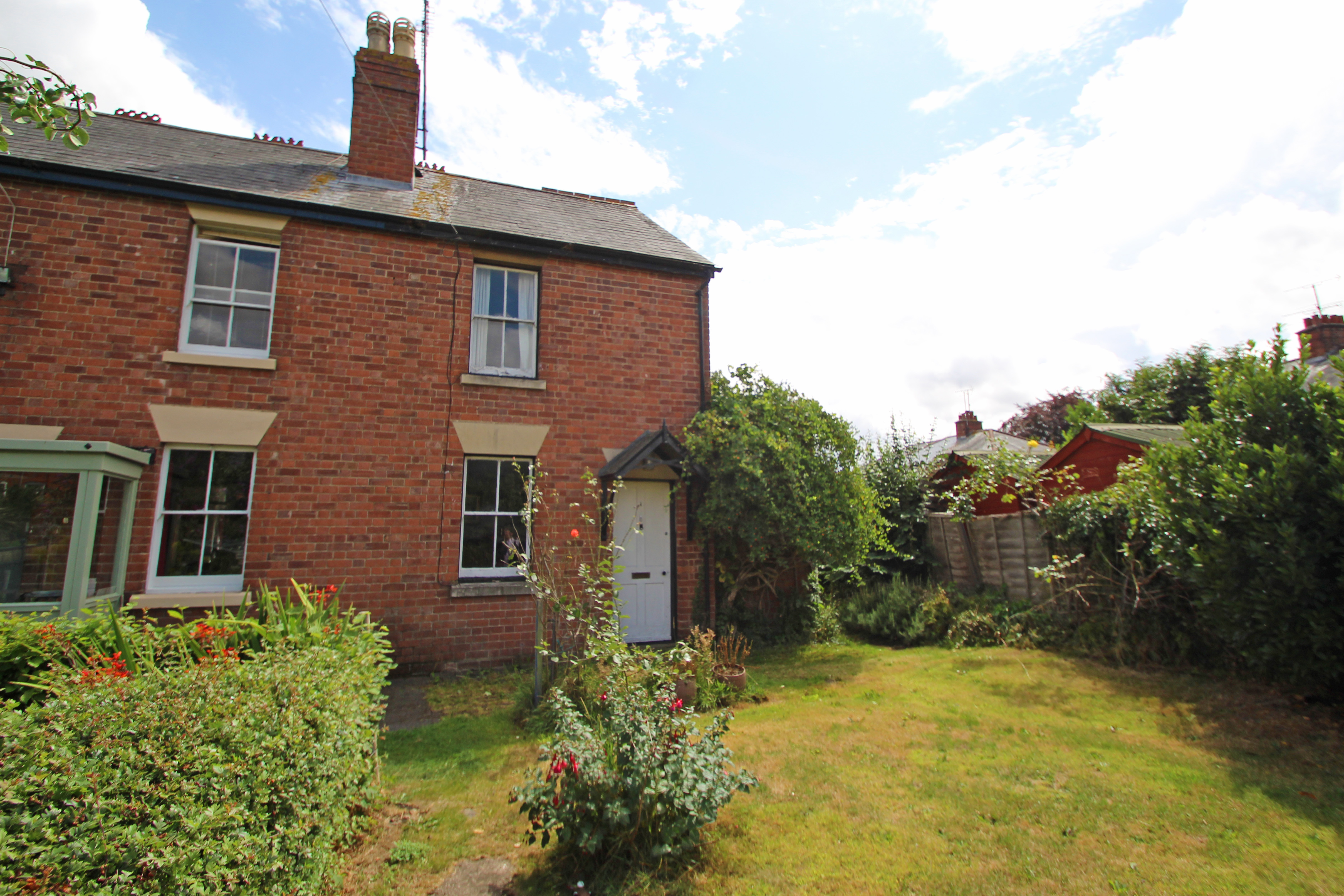 Cobb Amos Estate Agents 1