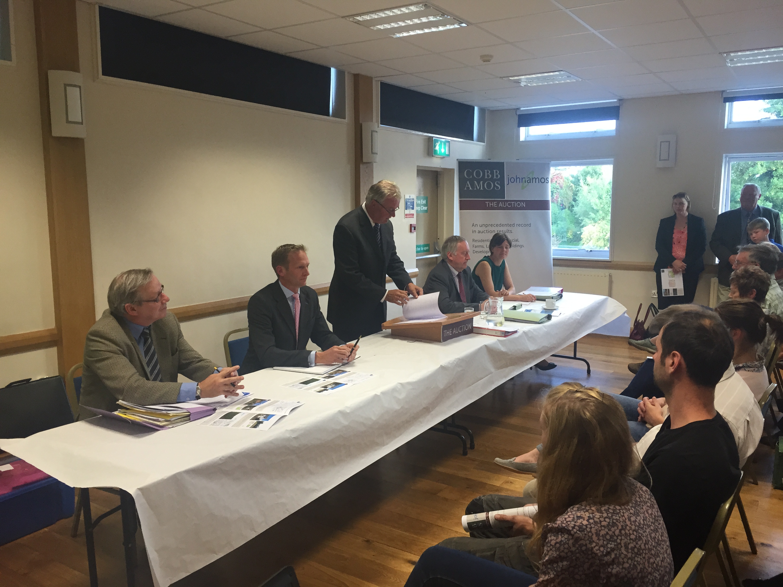 Cobb Amos Estate Agents IMG_1166