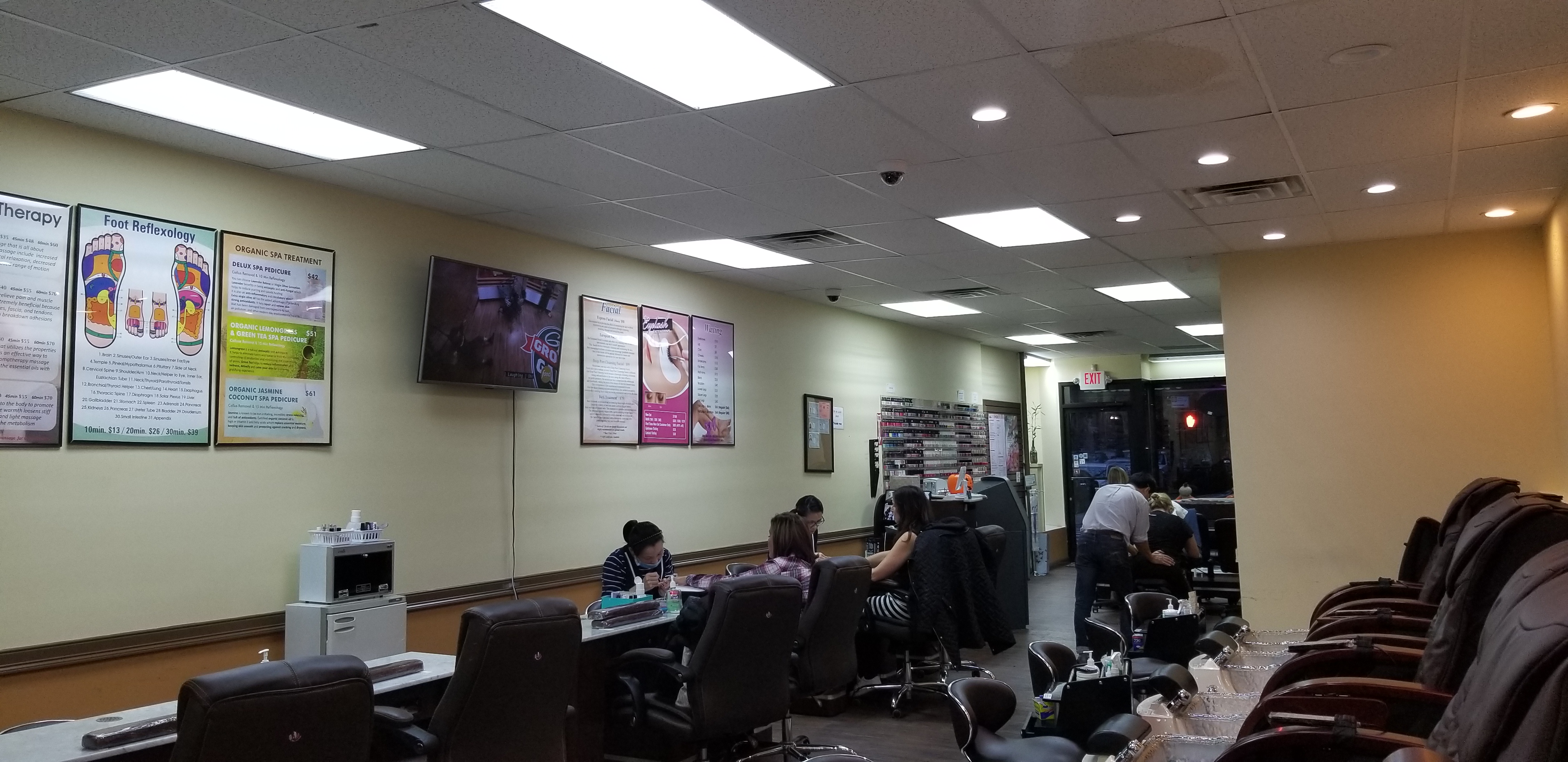 Gallery Cobble Nails & Spa