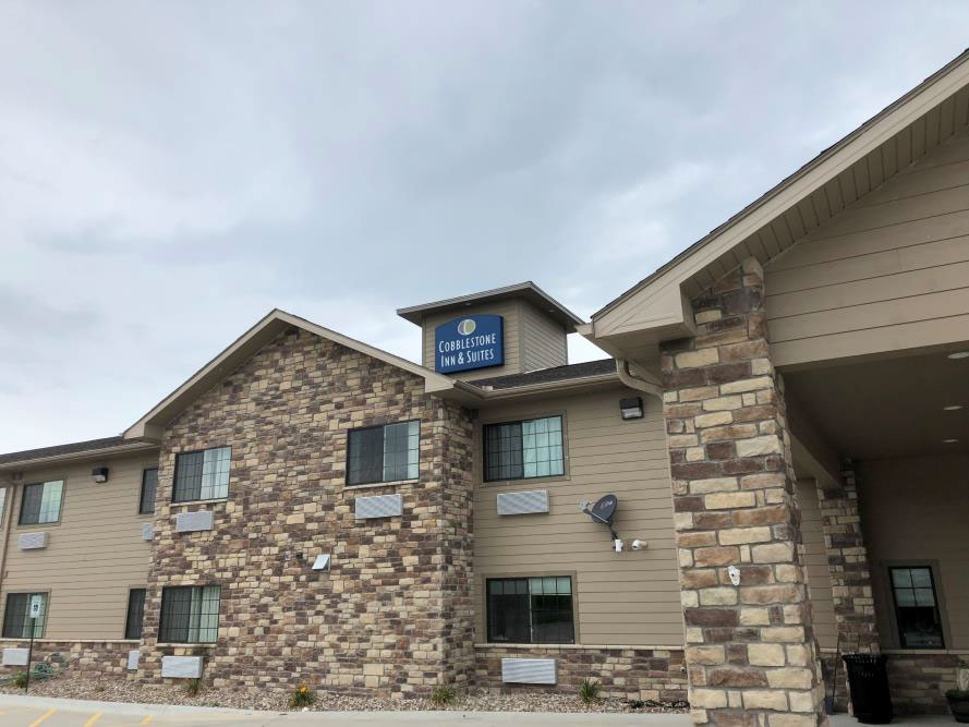 Cobblestone Hotels Opens Cobblestone Inn & Suites in Clarinda, Iowa