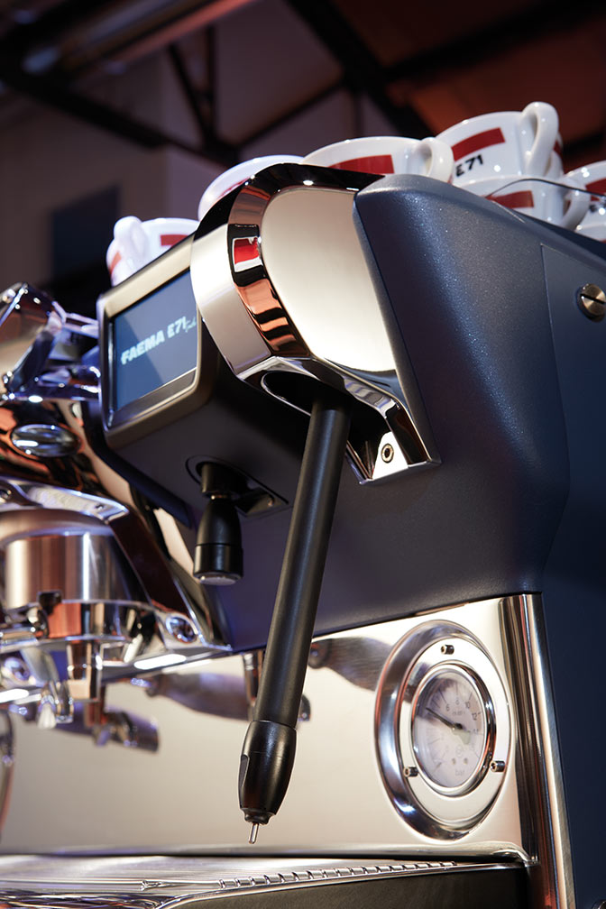 Кофемашина Faema E71E TOUCH (2 и 3 группы) Cocar Coffee