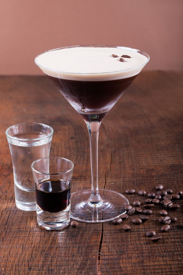 Ricetta Cocktail ESPRESSO MARTINI Ricette cocktail IBA