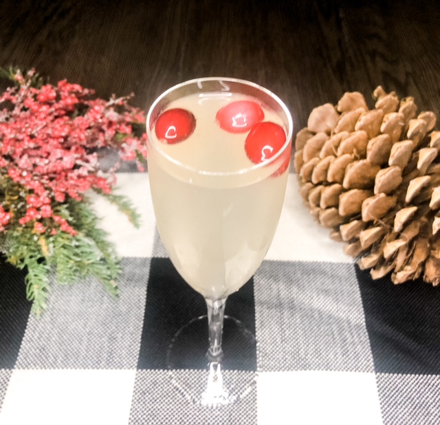French 75 Cocktail (Gin Champagne Cocktail)
