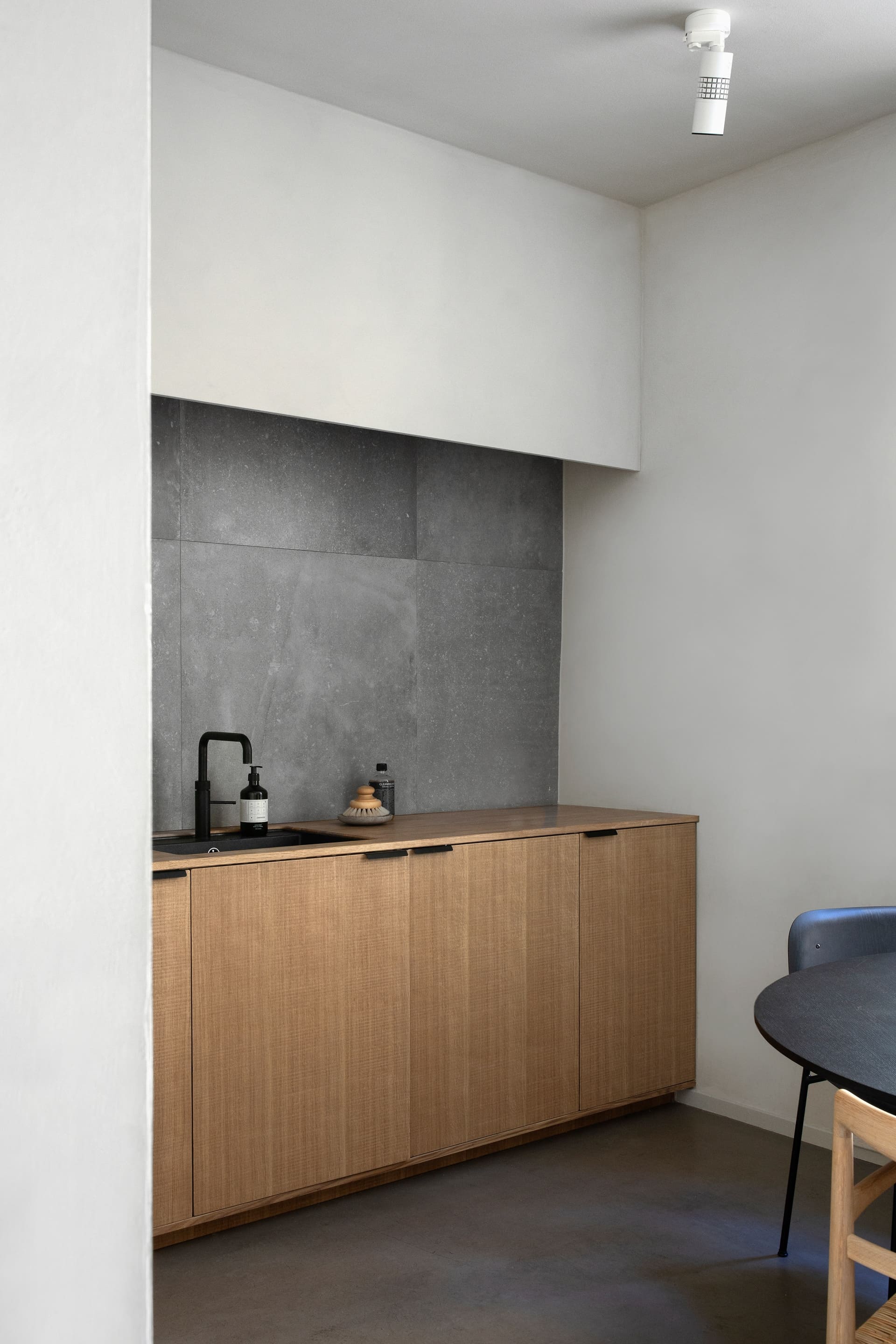 Reform kitchen in Norm Architects' Studio COCO LAPINE DESIGNCOCO