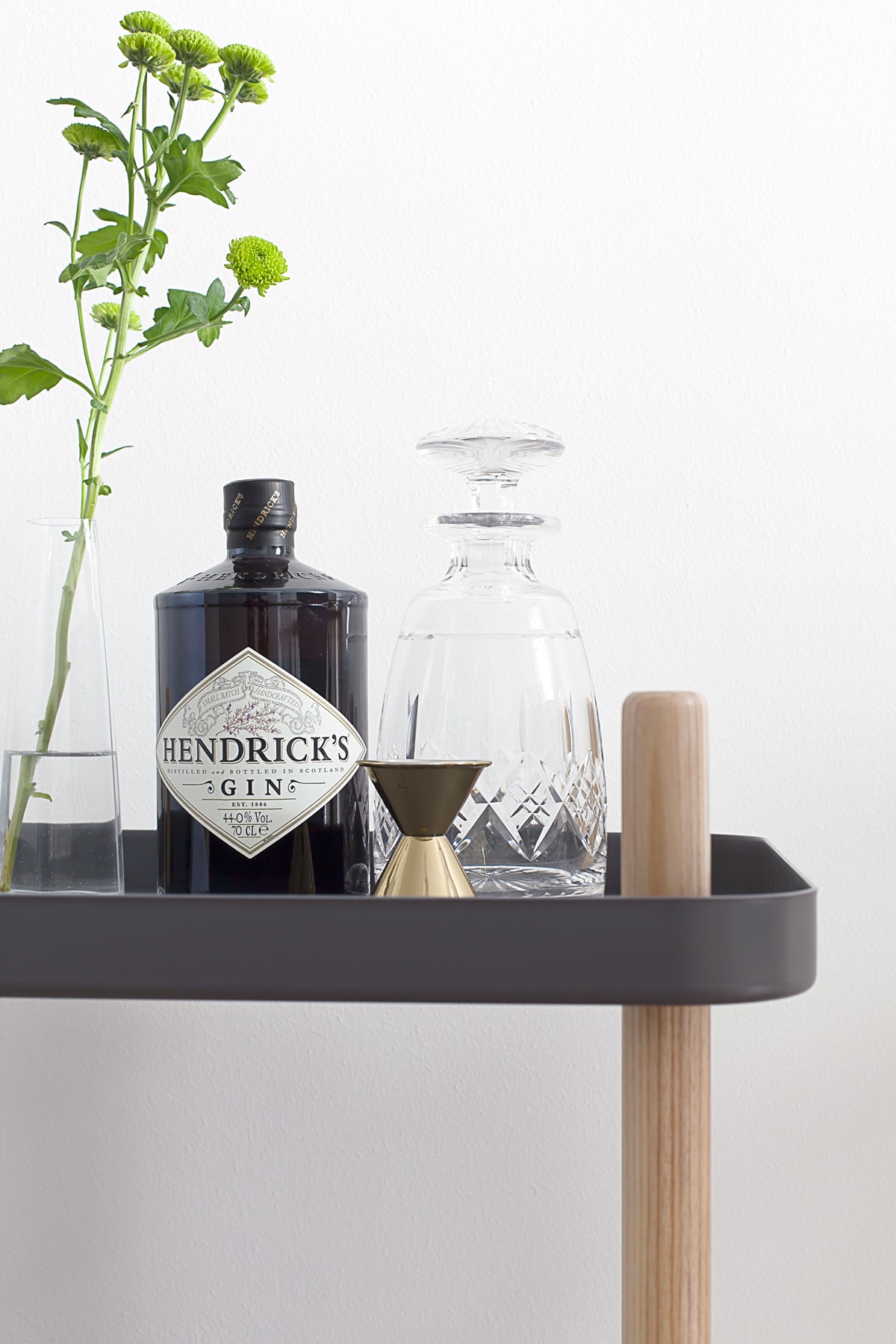 Bar cart and pendant lamp from Westwing Now COCO LAPINE DESIGNCOCO