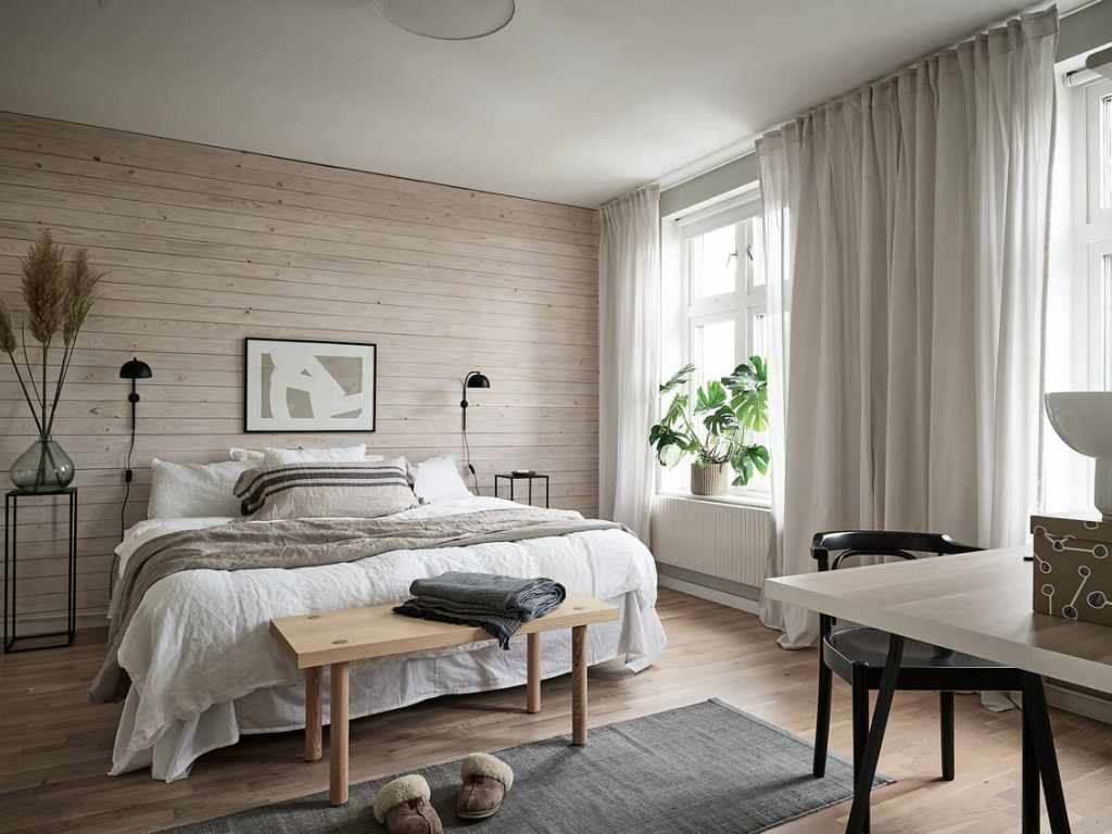 Warm bedroom with a cute desk