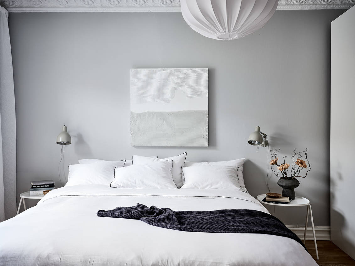 20 light grey bedroom ideas for a calming effect COCO LAPINE