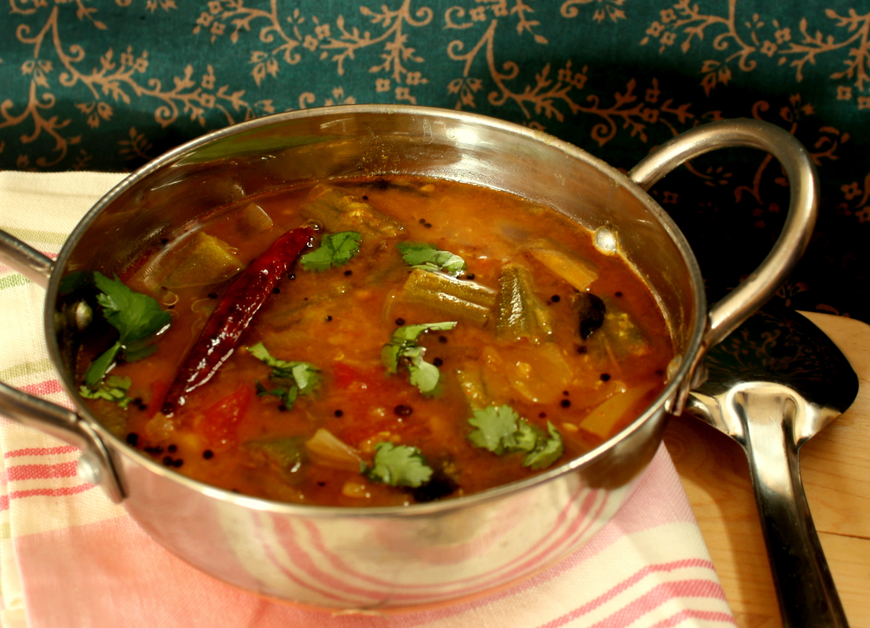 Sambar/Okra sambar/ Vendakka sambar | Coconut craze