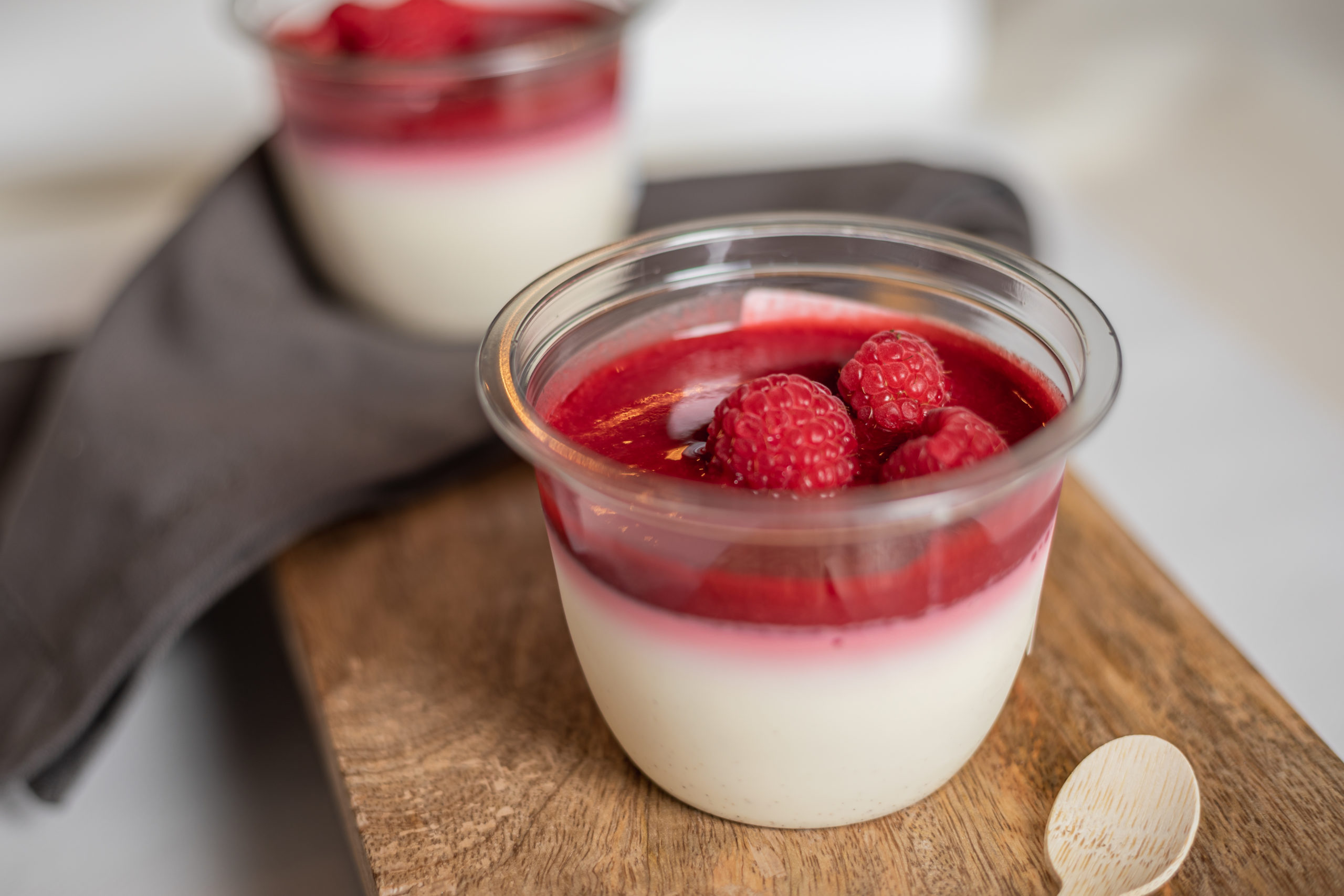 Panna cotta framboise COCOTTES
