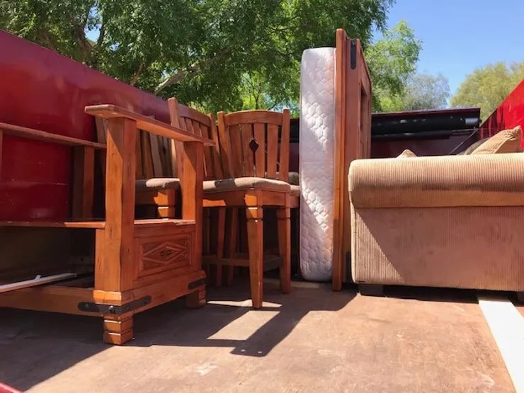 How to Get Rid Of Old Furniture in Gilbert Code 3 Junk Removal