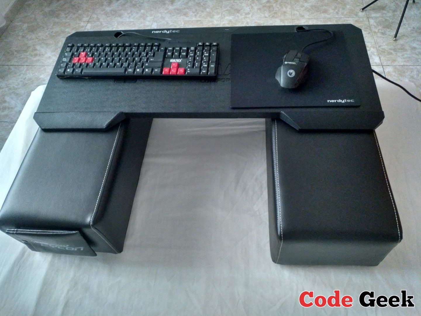 Nerdytec Couchmaster Cycon Review en Español (Análisis