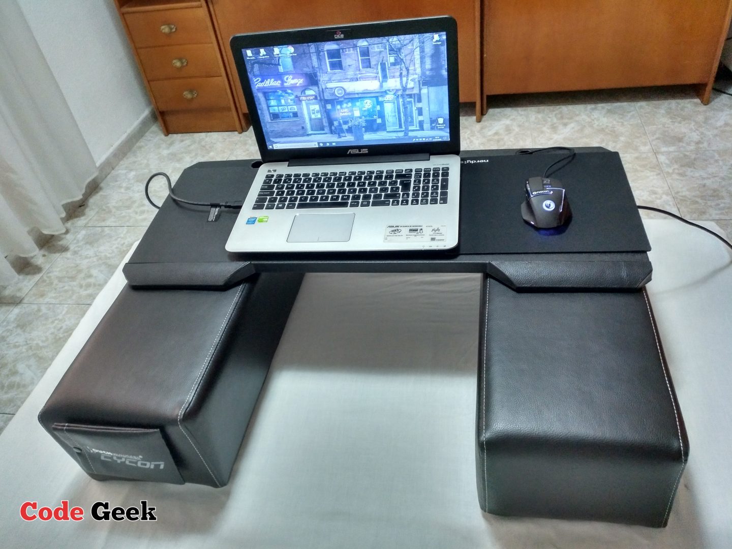 Nerdytec Couchmaster Cycon Review en Español (Análisis