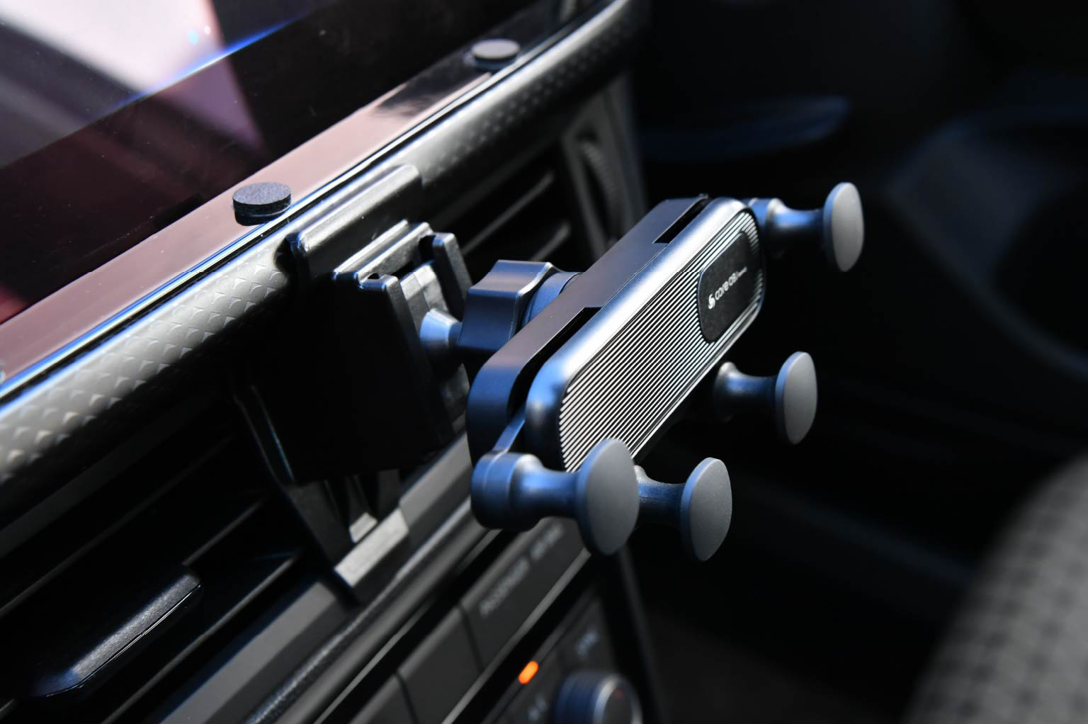 Smartphone Holder for Volkswagen / core obj select