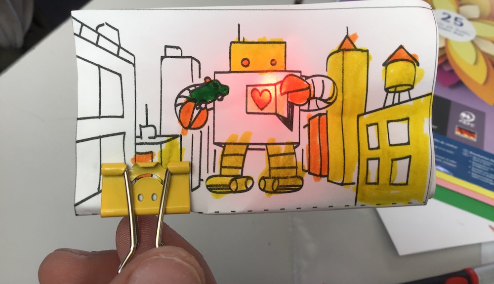 Paper circuits make a greetings card Codingbug