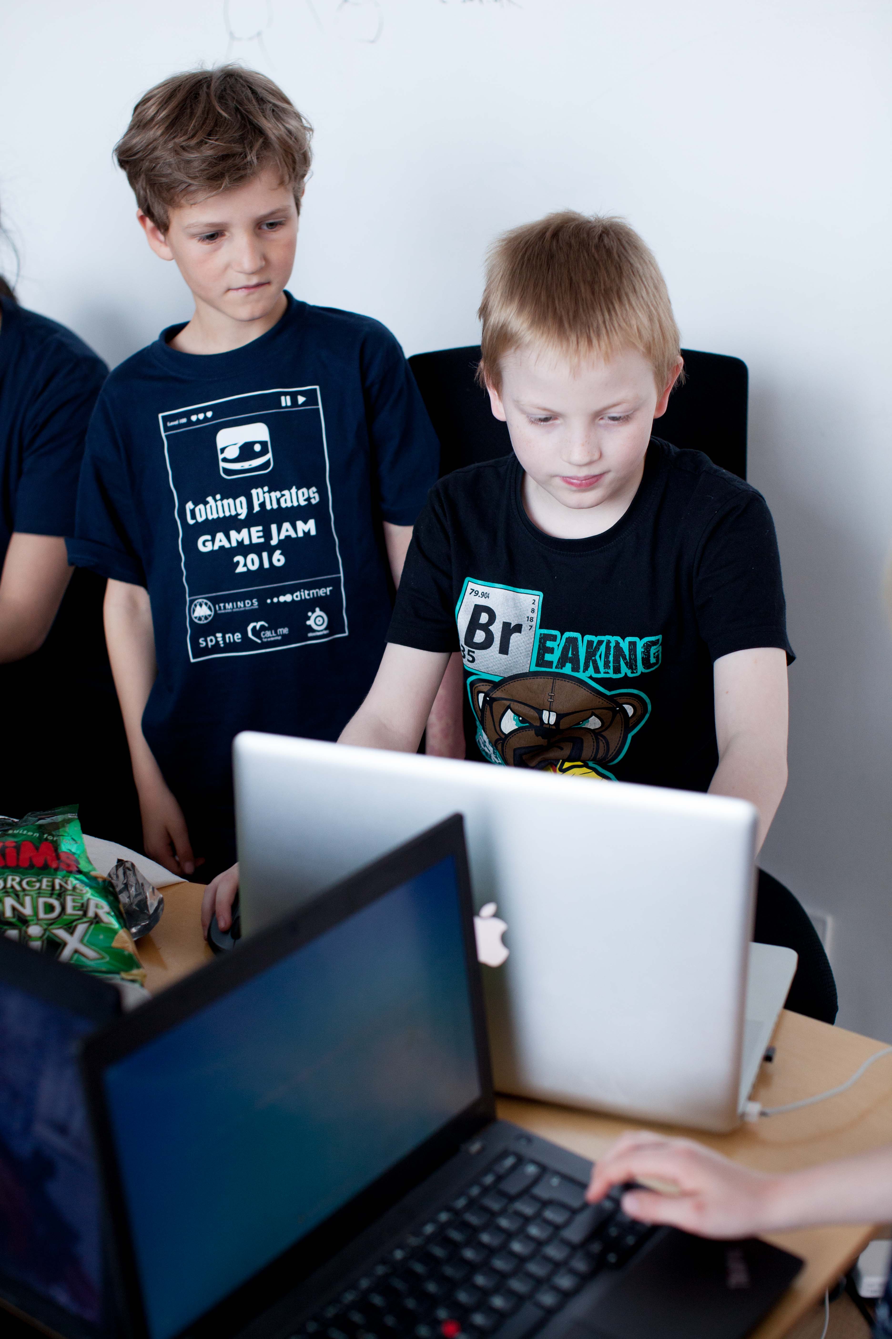 40 børn skabte computerspil til Game Jam i Aarhus Coding