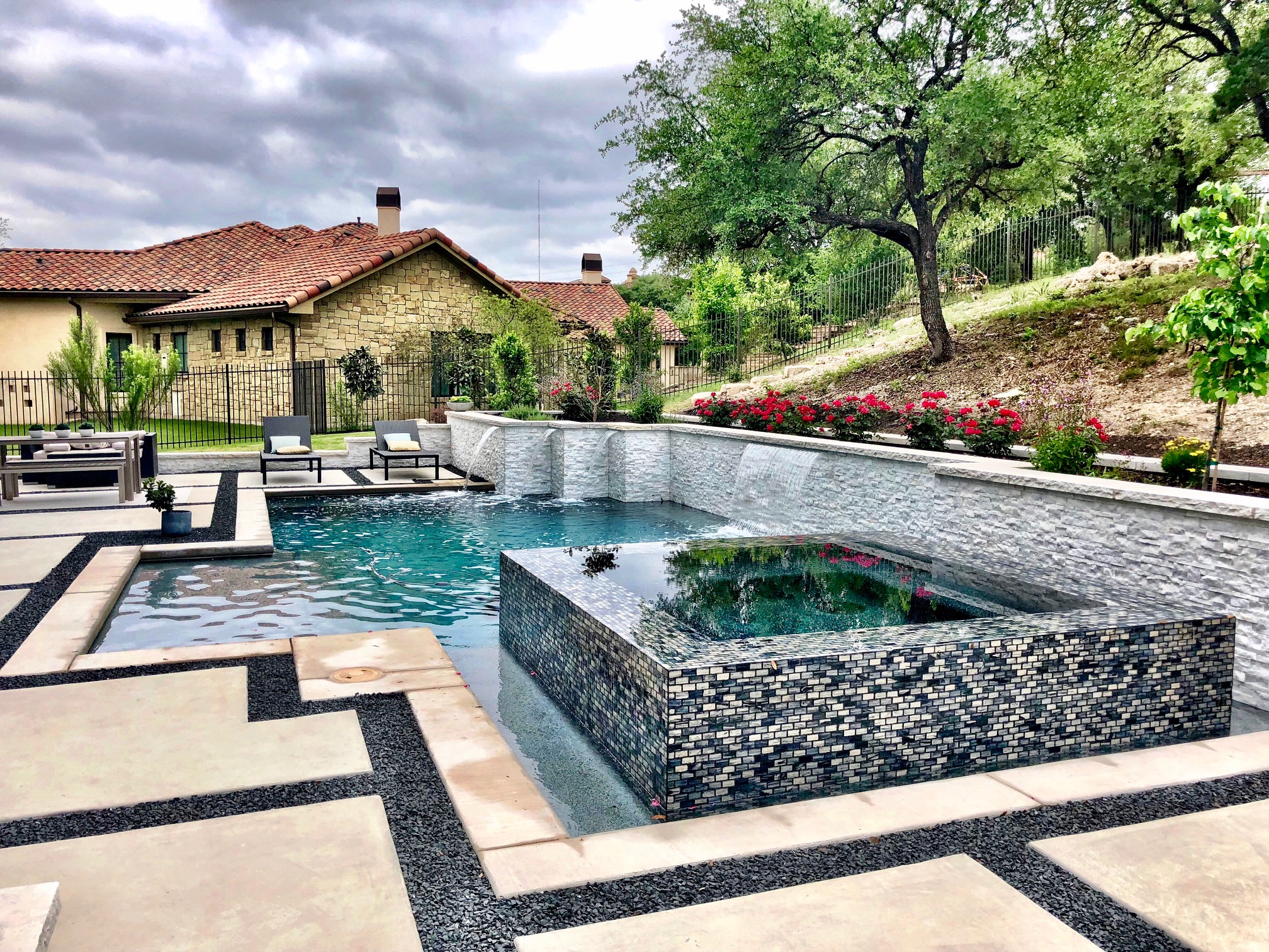 Geometric Pool And Spa Designs