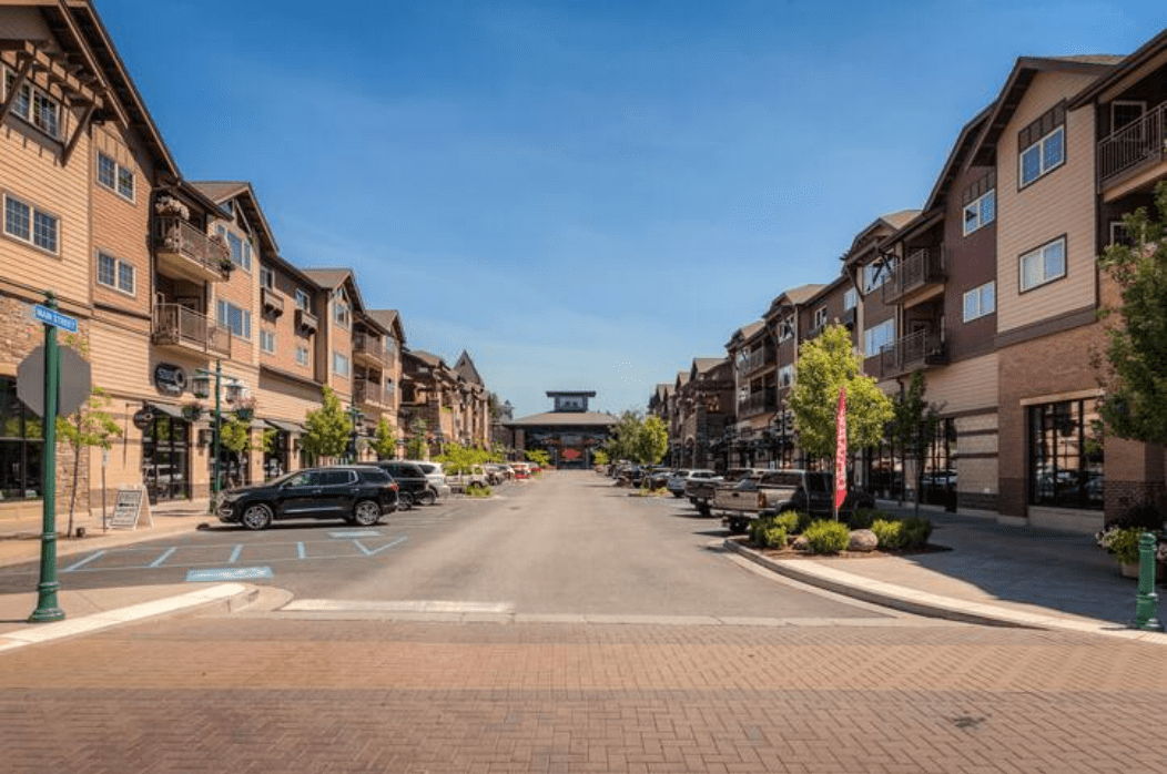 Charming 2bed 2bath Riverstone Condo Visit Coeur d'Alene