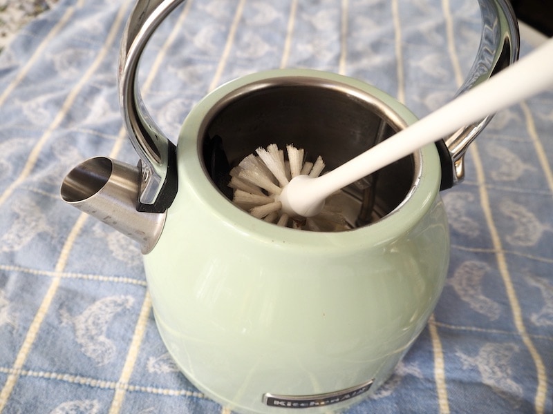 How to Clean an Electric Kettle (Full Guide With Pictures) Coffee