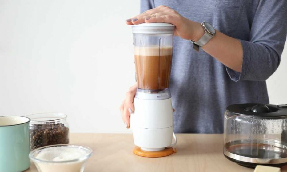 How to Grind Coffee Beans with a Blender