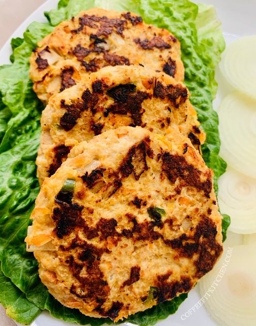 Healthy Turkey Burger Recipe · Coffee Fit Kitchen