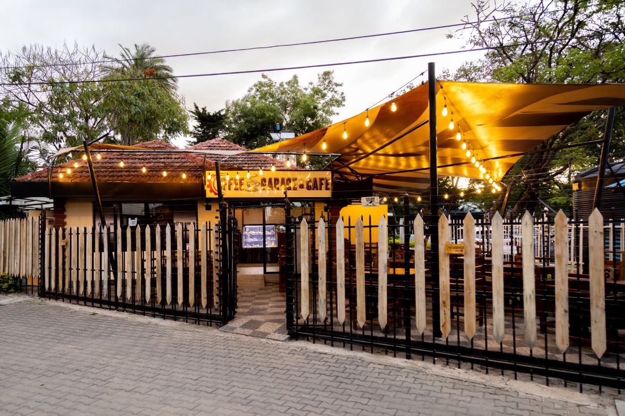 Coffee Garage and Cafe