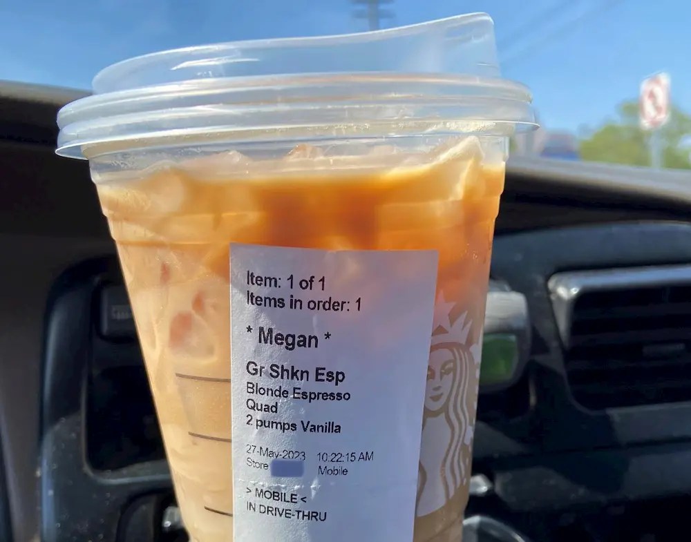 28 Best Vanilla Starbucks Drinks (Including Secret Menu) Coffee Levels