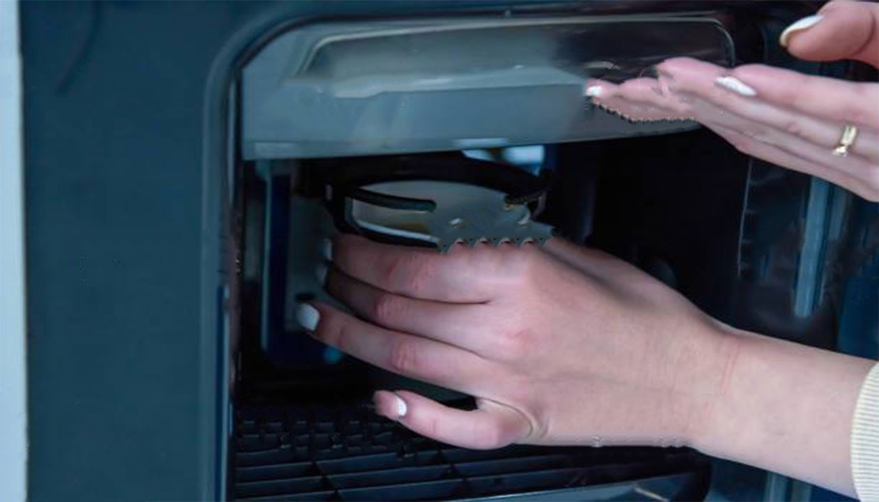 Easy To Operate Coffee Maker With 4 Absolute Examples