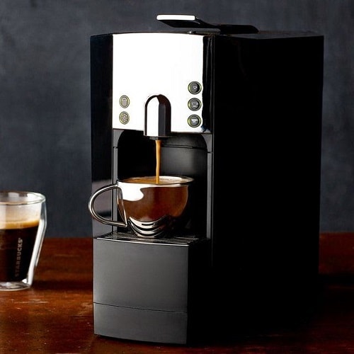 Pour Over Coffee Vs Drip Coffee Which One is Made For You?