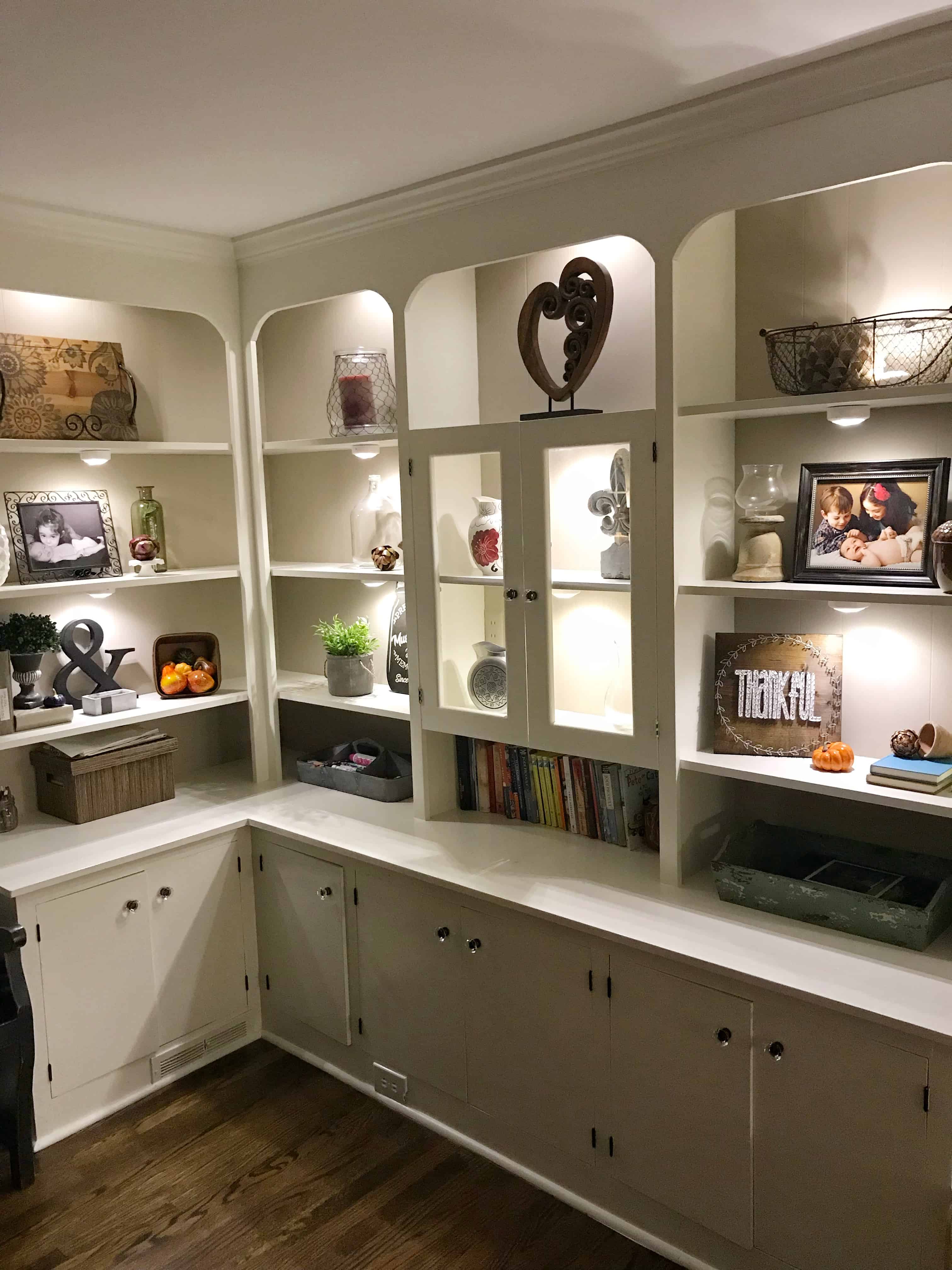 Inexpensivebookcaselighting.jpeg (3024×4032) Fall