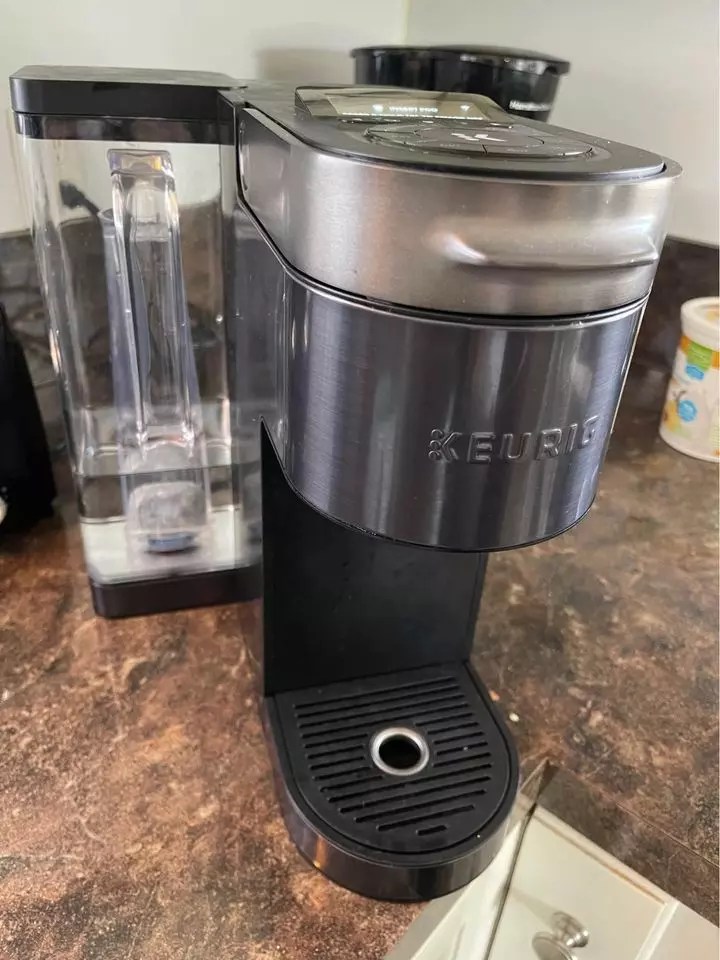 Keurig Add Water Light Not Coming On (Try These 7 Fixes) Coffees and