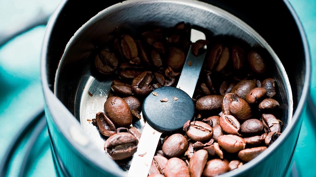 Why Should You Invest More in A Coffee Grinder Than An Espresso Machine?