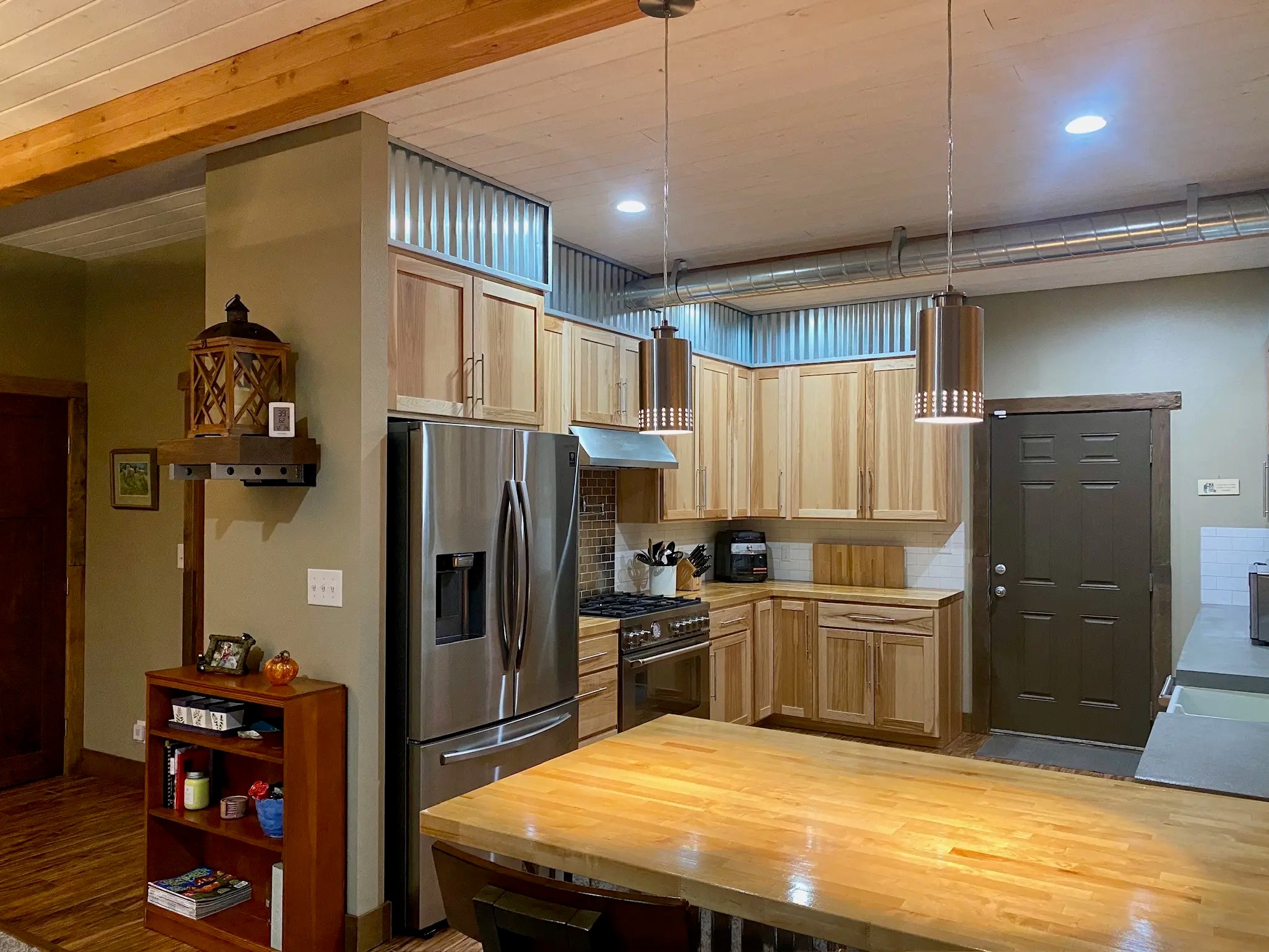 PENDING10 E Chestnut St, Almira Coffman Properties