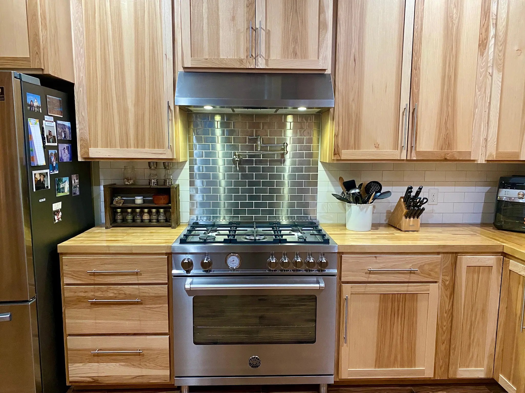 PENDING10 E Chestnut St, Almira Coffman Properties