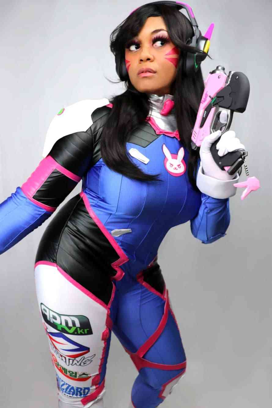 Mega Mite's Cosplay is Absolutely Adorable, Fierce & Amazing