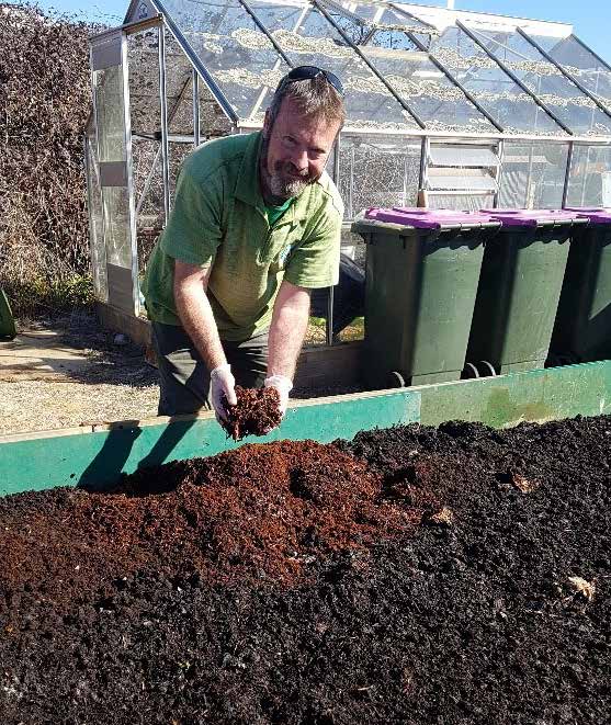 Backyard Worm Farm Tips Canberra Organic Growers Society