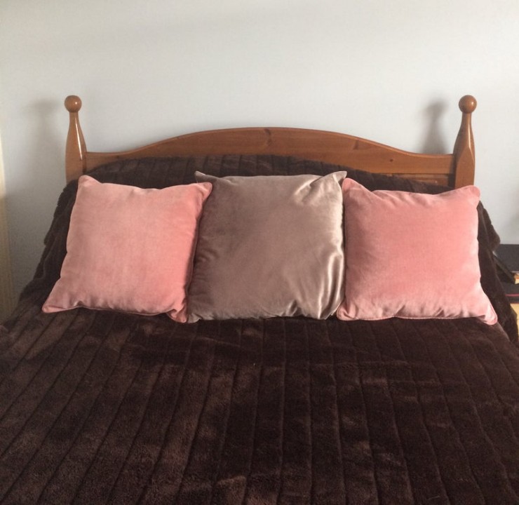 Room for rent in Kingston upon Thames KT2 6BJ house share