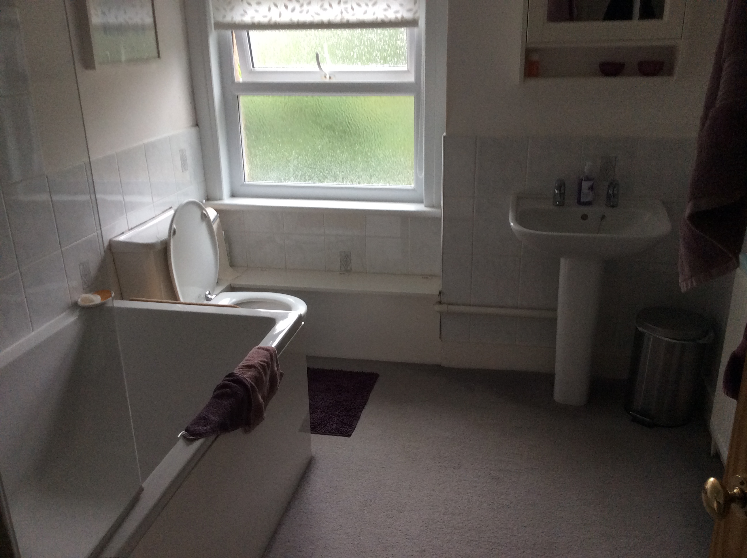 Room for rent in East Grinstead house share